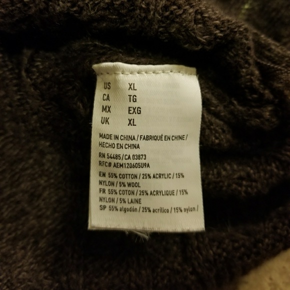 American Eagle Cable Knit Sweater - Picture 4 of 4